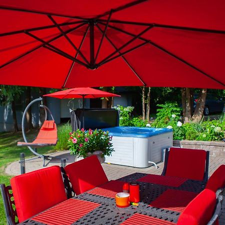Nature Oasis Bar Room Dundas Exterior foto